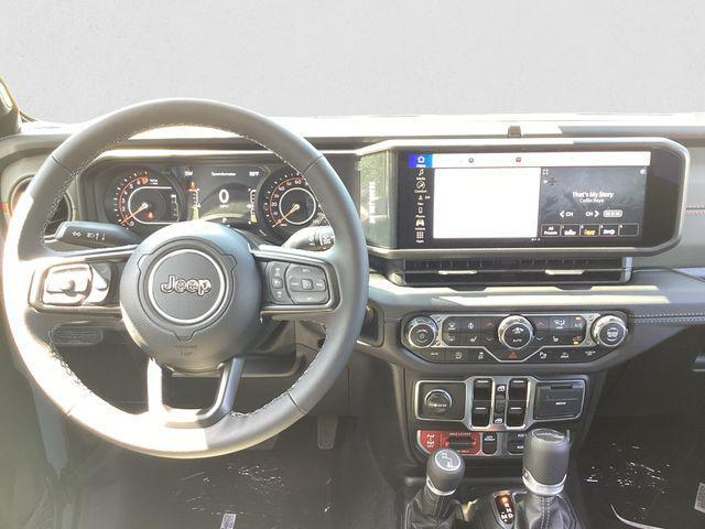 new 2025 Jeep Gladiator car, priced at $54,175