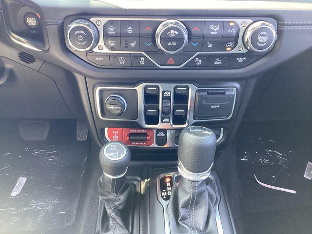 new 2025 Jeep Gladiator car, priced at $54,175