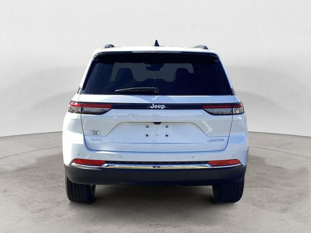 new 2025 Jeep Grand Cherokee car, priced at $43,916