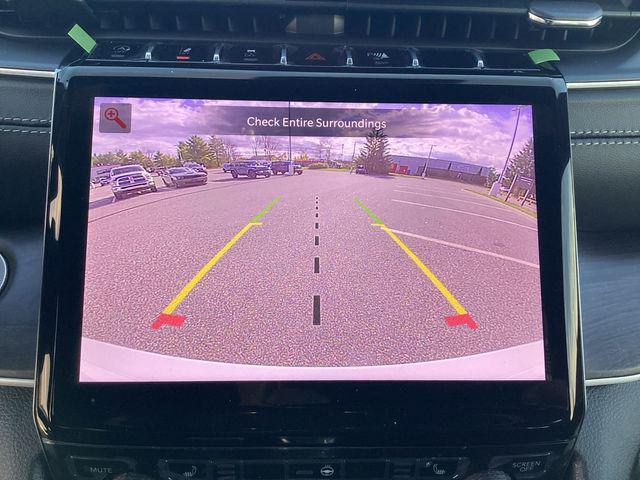 new 2025 Jeep Grand Cherokee car, priced at $43,916