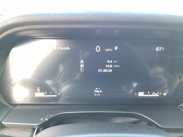 new 2025 Jeep Grand Cherokee car, priced at $43,916