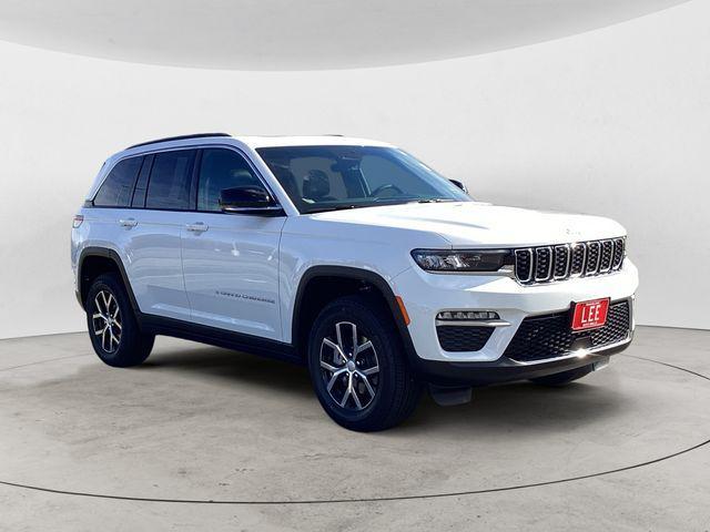 new 2025 Jeep Grand Cherokee car, priced at $43,916