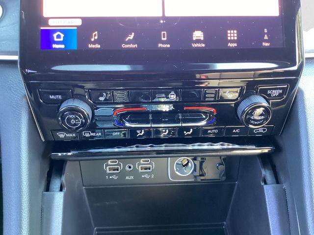 new 2025 Jeep Grand Cherokee L car, priced at $47,632