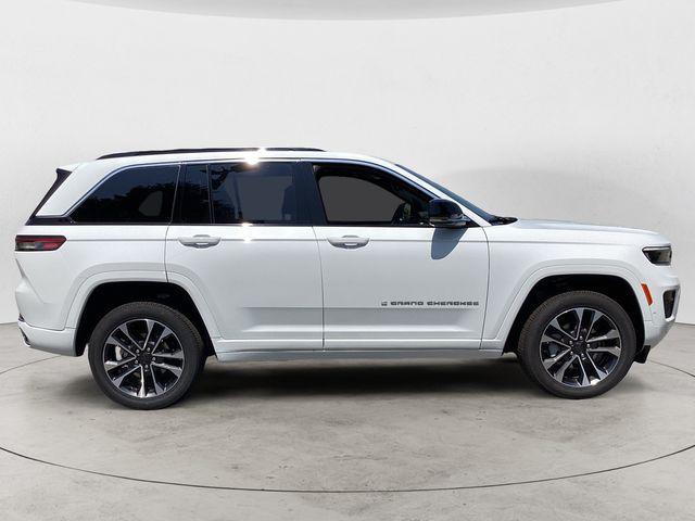 new 2025 Jeep Grand Cherokee car, priced at $56,770