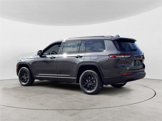 new 2024 Jeep Grand Cherokee L car, priced at $44,525