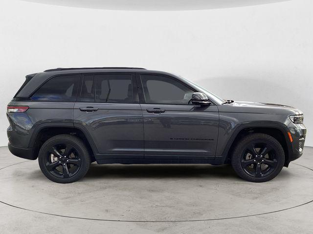 used 2022 Jeep Grand Cherokee car, priced at $30,491
