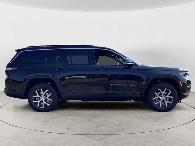 new 2024 Jeep Grand Cherokee L car, priced at $45,290