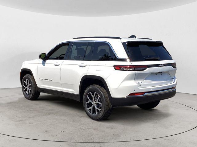 new 2025 Jeep Grand Cherokee car, priced at $44,561