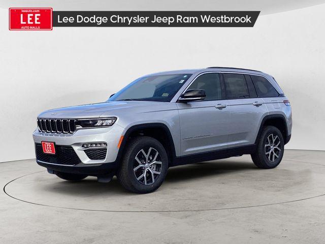 new 2025 Jeep Grand Cherokee car, priced at $47,202