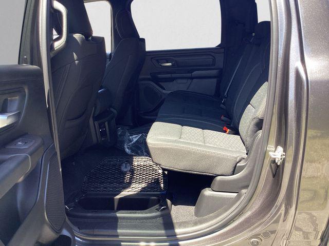 new 2025 Ram 1500 car, priced at $43,066