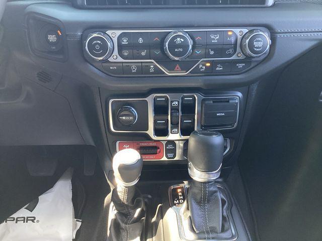 new 2025 Jeep Gladiator car, priced at $55,666