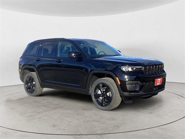 new 2025 Jeep Grand Cherokee car, priced at $44,810