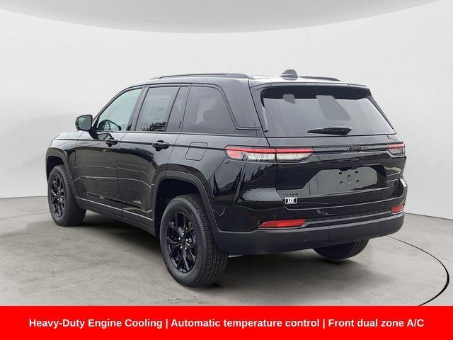 new 2025 Jeep Grand Cherokee car, priced at $42,492