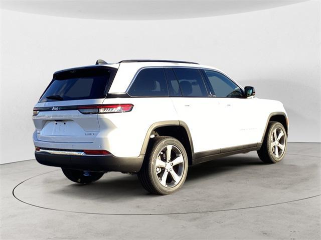 new 2025 Jeep Grand Cherokee car, priced at $51,662