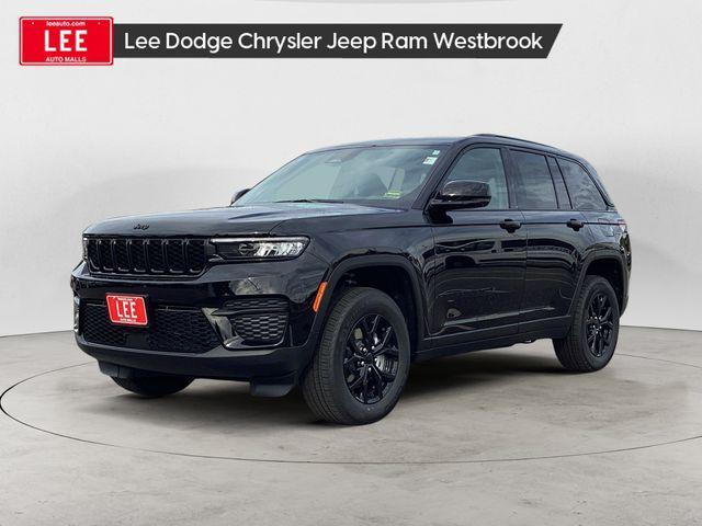 new 2025 Jeep Grand Cherokee car, priced at $41,976