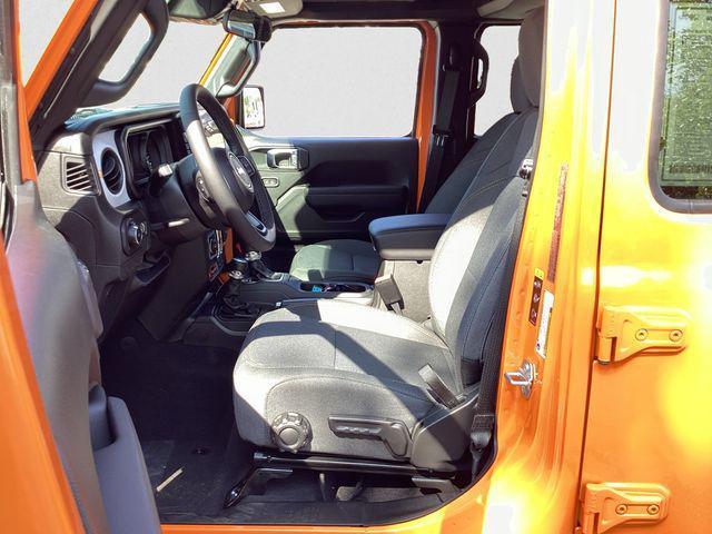 new 2025 Jeep Wrangler car, priced at $48,949