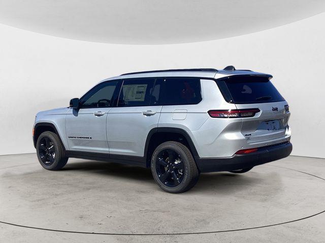 new 2024 Jeep Grand Cherokee L car, priced at $45,170