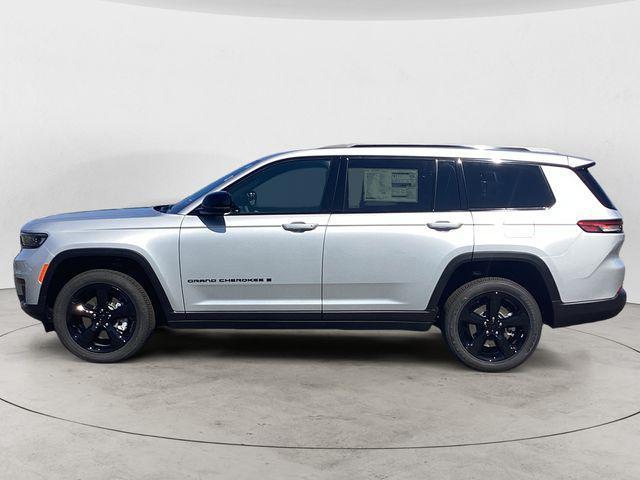 new 2024 Jeep Grand Cherokee L car, priced at $45,170