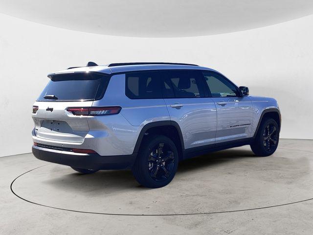 new 2024 Jeep Grand Cherokee L car, priced at $45,170