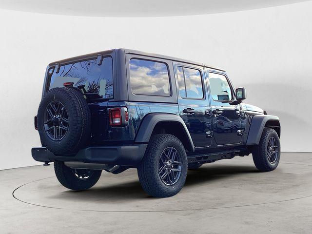 new 2025 Jeep Wrangler car, priced at $46,910