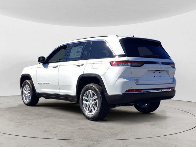 new 2025 Jeep Grand Cherokee car, priced at $37,320