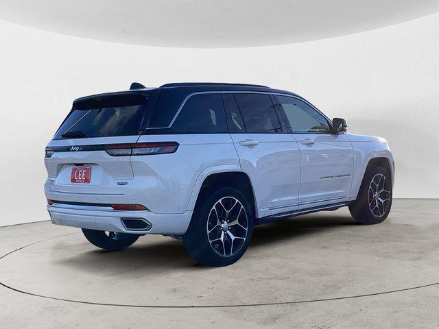 new 2025 Jeep Grand Cherokee car, priced at $67,693