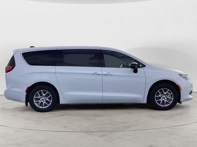 new 2025 Chrysler Voyager car, priced at $40,365