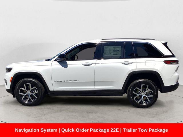 new 2025 Jeep Grand Cherokee car, priced at $45,335