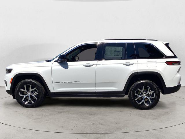 new 2025 Jeep Grand Cherokee car, priced at $47,878