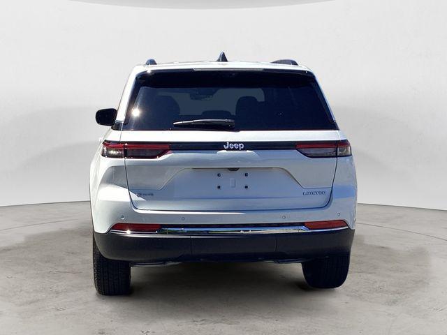 new 2025 Jeep Grand Cherokee car, priced at $47,878