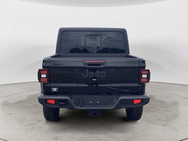 new 2025 Jeep Gladiator car, priced at $46,387