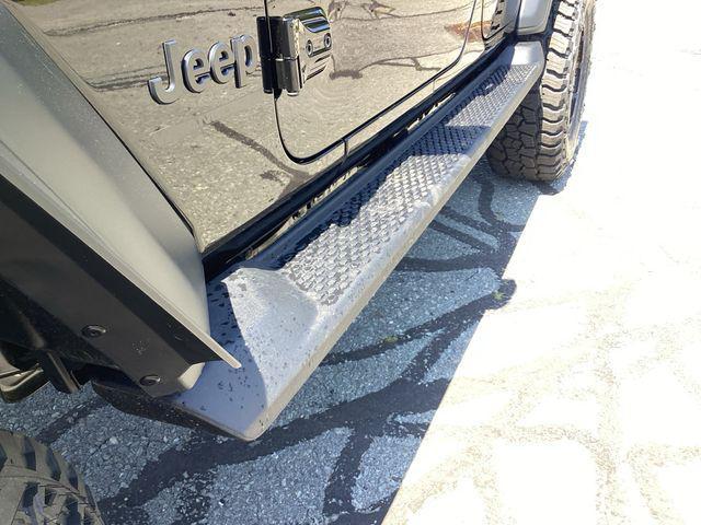 new 2025 Jeep Wrangler car, priced at $57,770