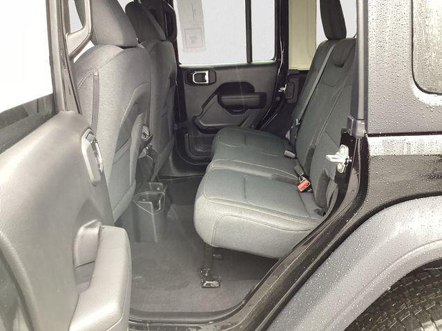 new 2025 Jeep Wrangler car, priced at $47,775