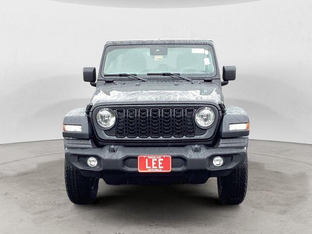 new 2025 Jeep Wrangler car, priced at $47,775