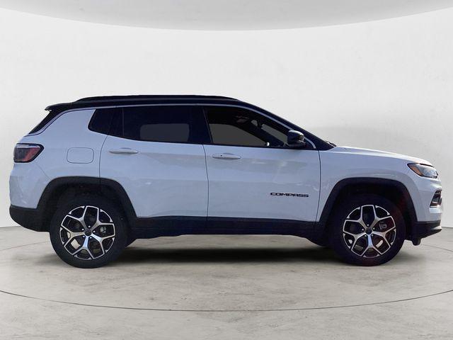 new 2025 Jeep Compass car, priced at $34,115