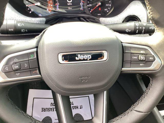 new 2025 Jeep Compass car, priced at $33,060