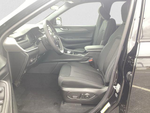 new 2025 Jeep Grand Cherokee L car, priced at $40,816