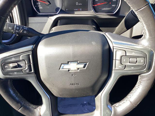 used 2022 Chevrolet Silverado 1500 car, priced at $33,494