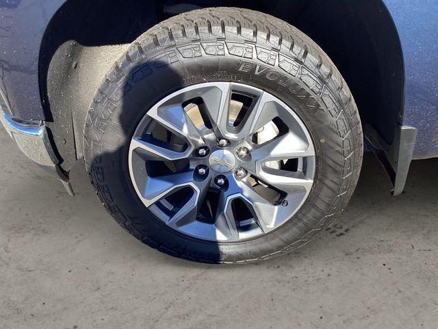 used 2022 Chevrolet Silverado 1500 car, priced at $33,494