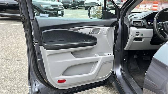 used 2021 Honda Pilot car, priced at $18,942