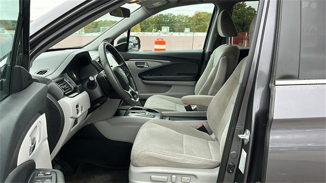 used 2021 Honda Pilot car, priced at $18,942