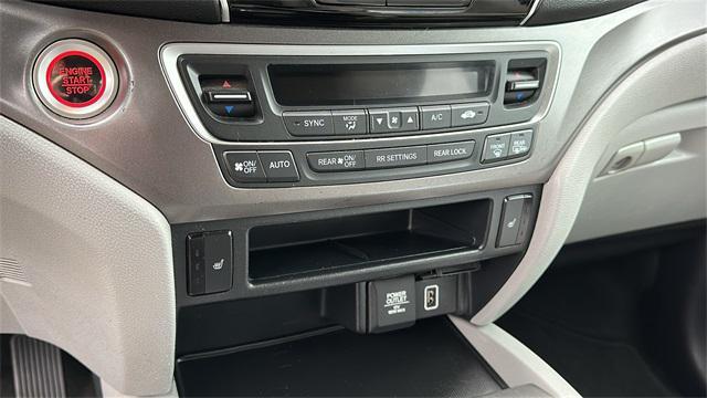 used 2021 Honda Pilot car, priced at $18,942