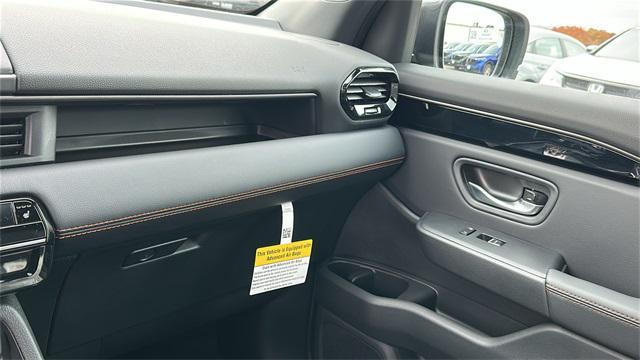 new 2025 Honda Pilot car, priced at $50,895