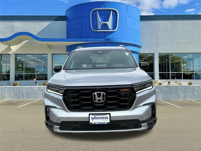 new 2025 Honda Pilot car, priced at $50,895