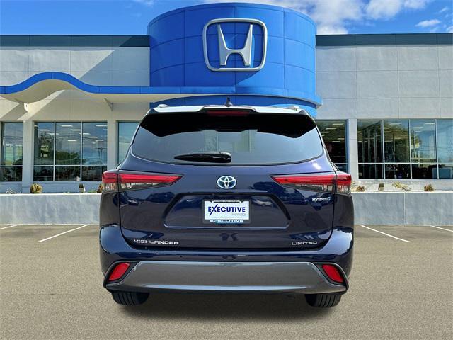 used 2023 Toyota Highlander Hybrid car, priced at $47,899