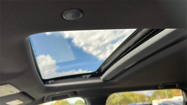 used 2025 Honda CR-V Hybrid car, priced at $35,998