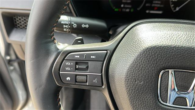 used 2025 Honda CR-V Hybrid car, priced at $35,998