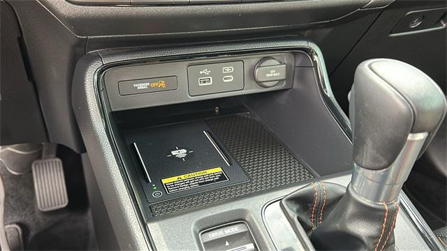 used 2025 Honda CR-V Hybrid car, priced at $35,998