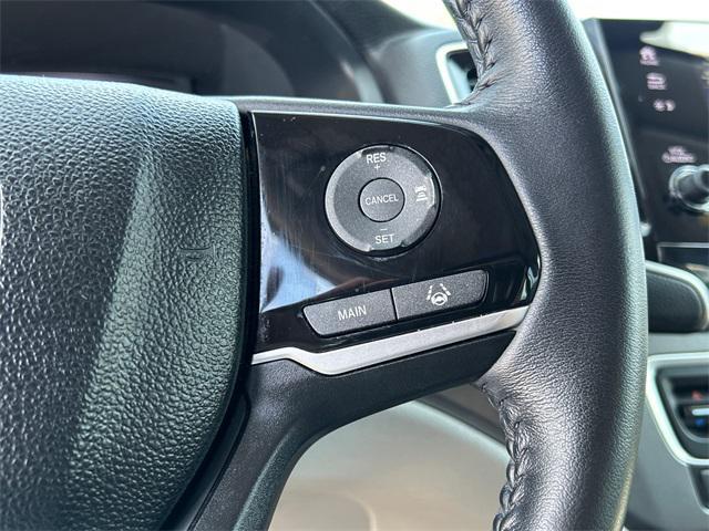 used 2022 Honda Pilot car, priced at $32,499
