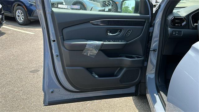 new 2025 Honda Pilot car, priced at $56,485